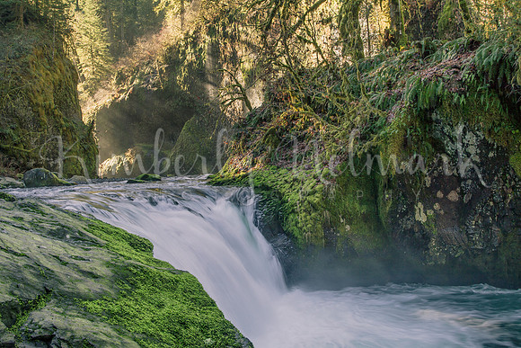Lower Punchbowl Falls, Eagle Creek Trail, Columbia River George
